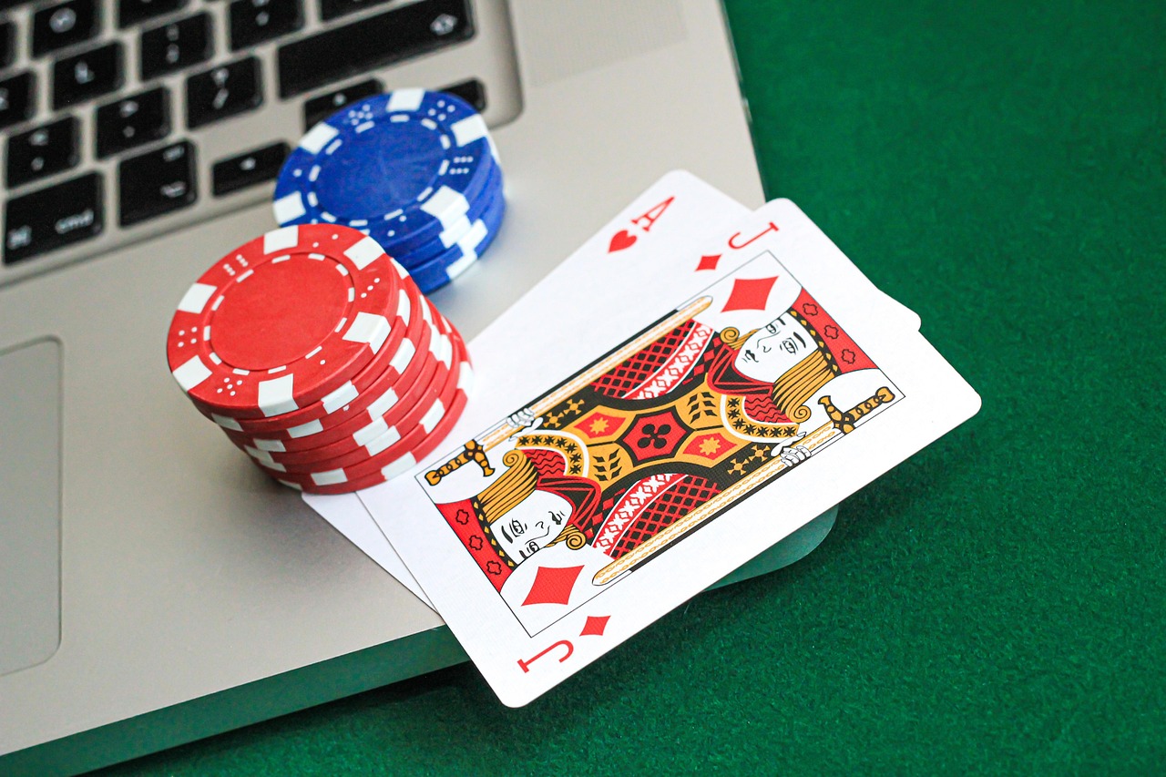 iGaming Unlocked: A Real Look at Casinos, Sports Betting, Slots & Poker